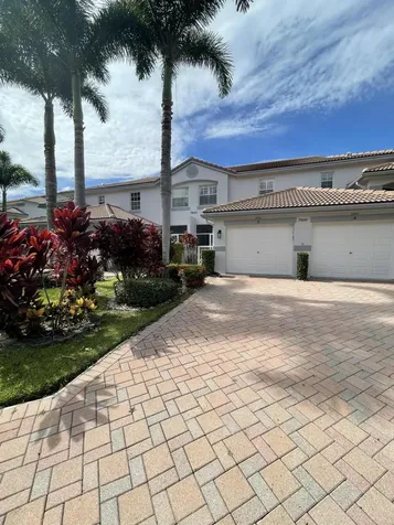 7941 Laina Lane Boynton Beach FL 33437