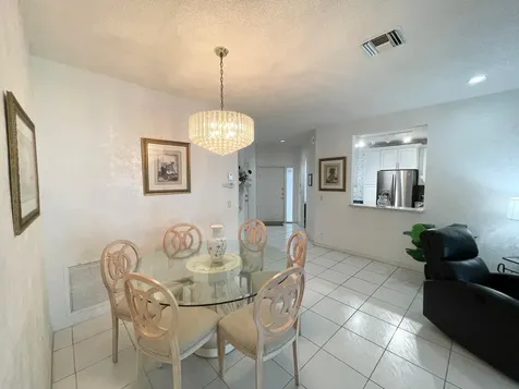 7941 Laina Lane Boynton Beach FL 33437