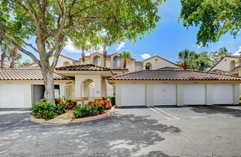 9204 Glenmoor Drive West Palm Beach FL 33409