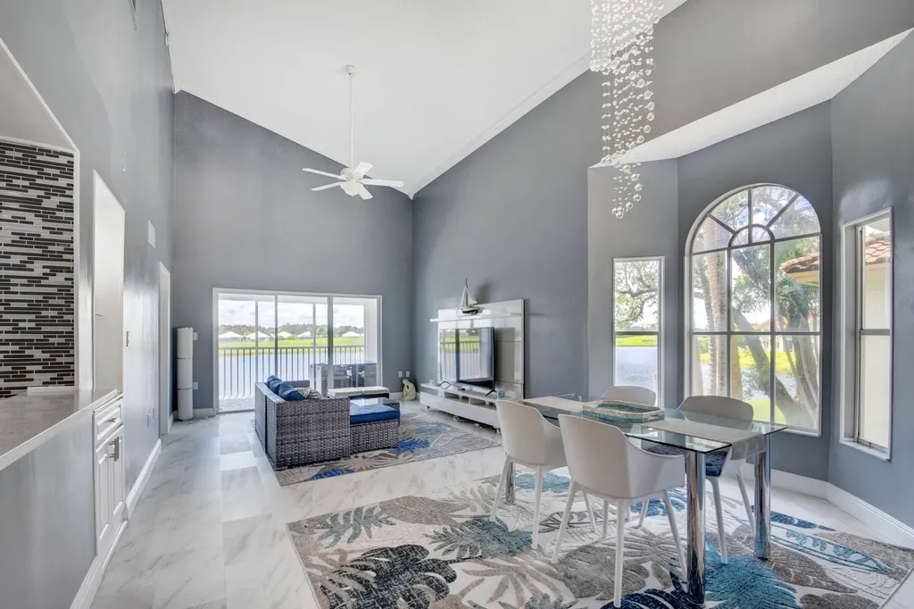 9204 Glenmoor Drive West Palm Beach FL 33409