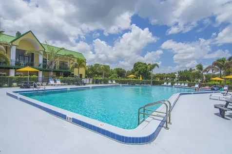 4210 Gator Trace Avenue Fort Pierce FL 34982