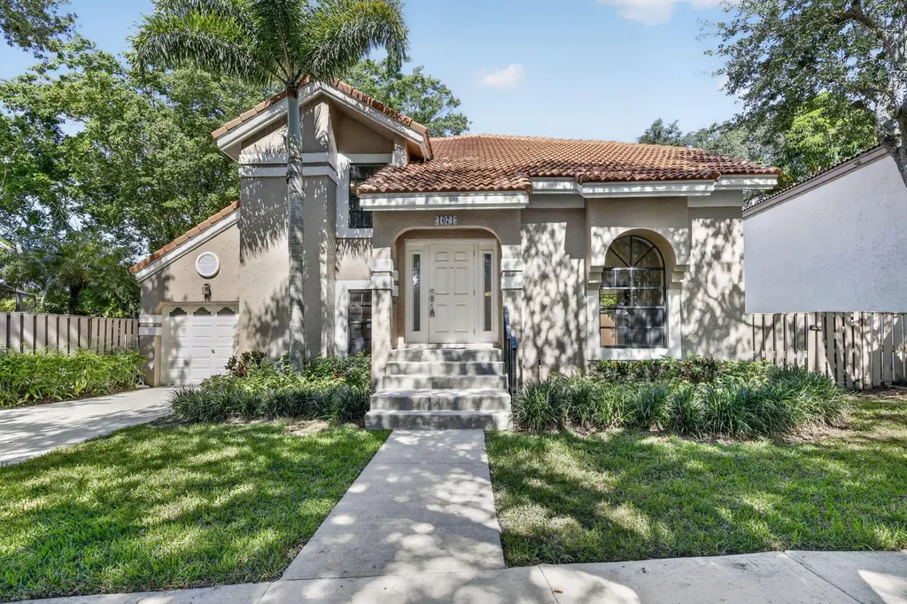 1671 NW 107th Lane Plantation FL 33322