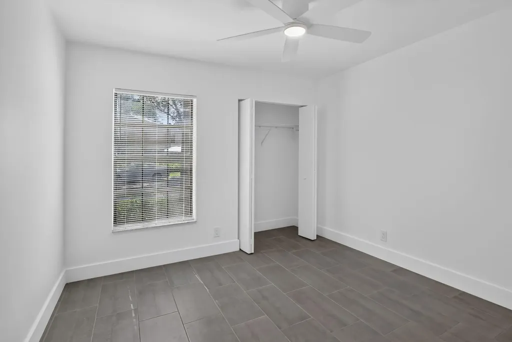 1671 NW 107th Lane Plantation FL 33322