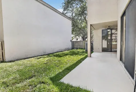 1671 NW 107th Lane Plantation FL 33322