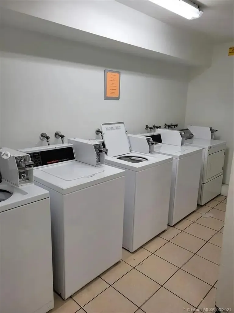 470 NW 20th Street Boca Raton FL 33431