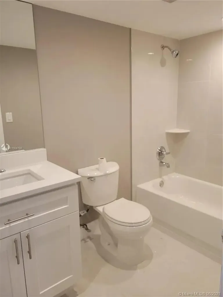 470 NW 20th Street Boca Raton FL 33431