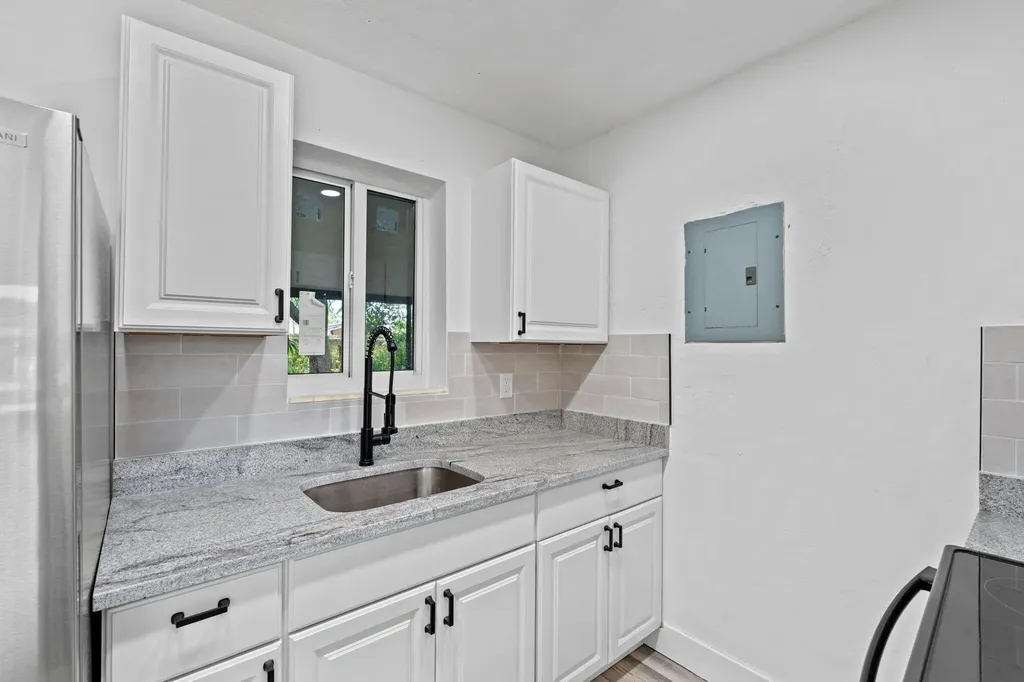 2029 Ardmore Road West Palm Beach FL 33409