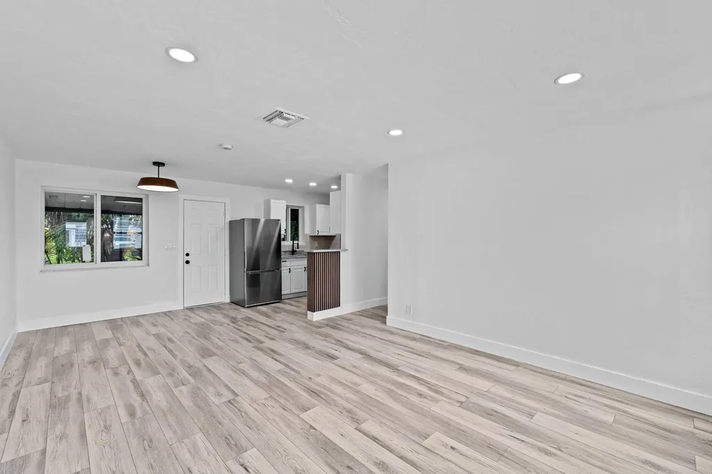 2029 Ardmore Road West Palm Beach FL 33409