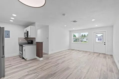 2029 Ardmore Road West Palm Beach FL 33409