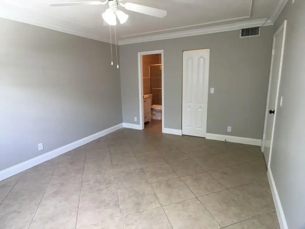 5791 S Rue Road West Palm Beach FL 33415