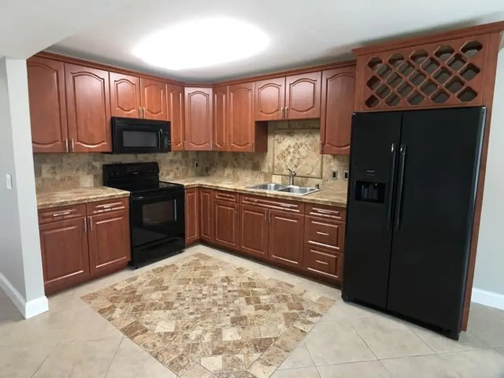 5791 S Rue Road West Palm Beach FL 33415