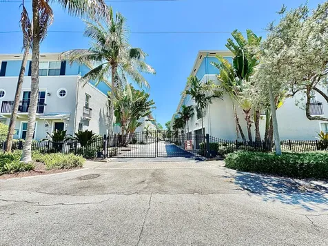 326 NW 1st Street Delray Beach FL 33444
