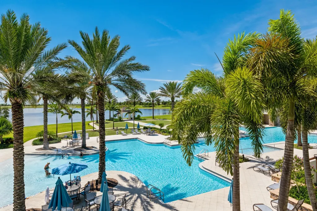 1252 Haywagon Trail Loxahatchee FL 33470