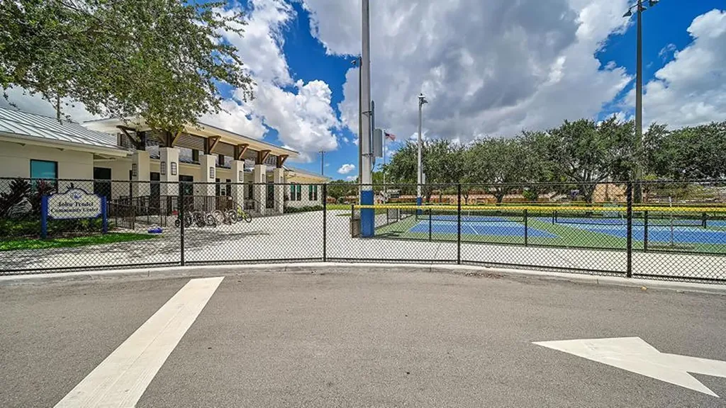 2110 NE 42nd Street Lighthouse Point FL 33064