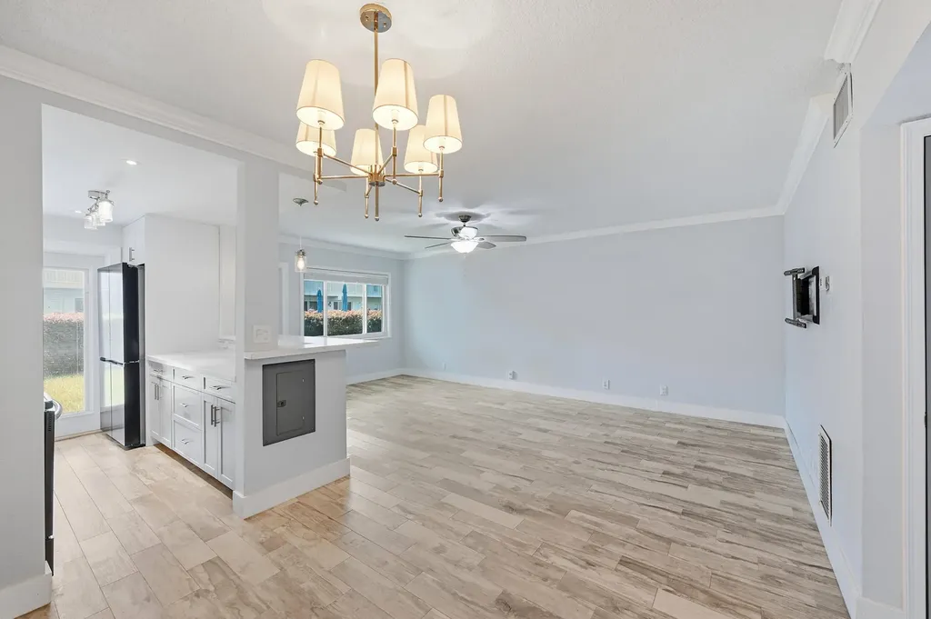 2110 NE 42nd Street Lighthouse Point FL 33064