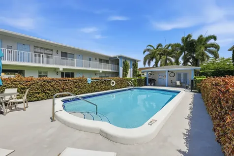 2110 NE 42nd Street Lighthouse Point FL 33064