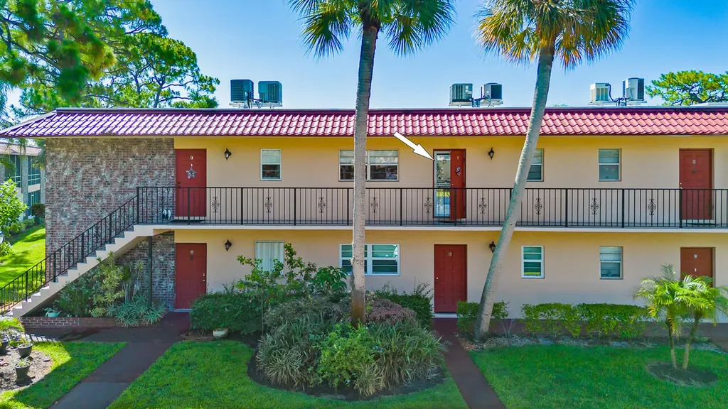 1975 SW Palm City Road Stuart FL 34994