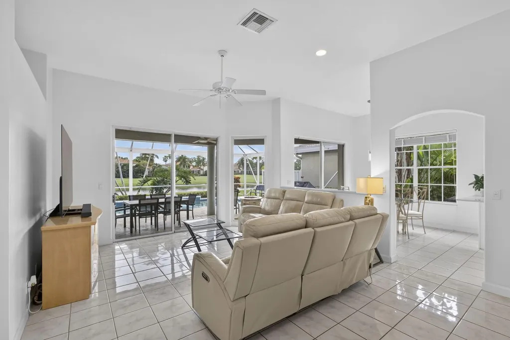 8387 Quail Meadow Way West Palm Beach FL 33412
