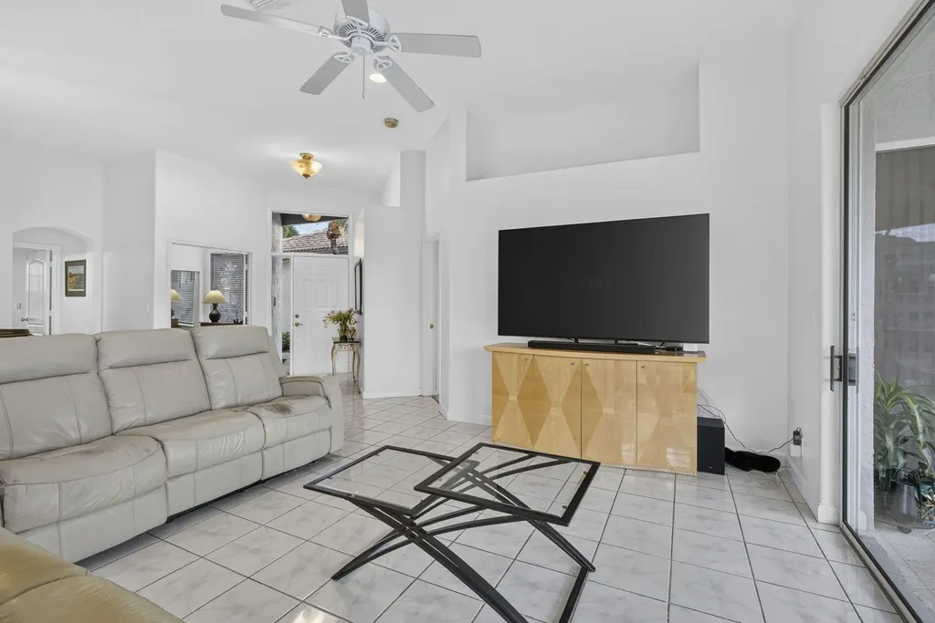 8387 Quail Meadow Way West Palm Beach FL 33412