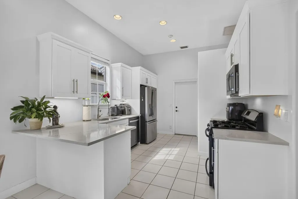 8387 Quail Meadow Way West Palm Beach FL 33412