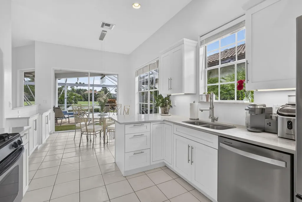 8387 Quail Meadow Way West Palm Beach FL 33412
