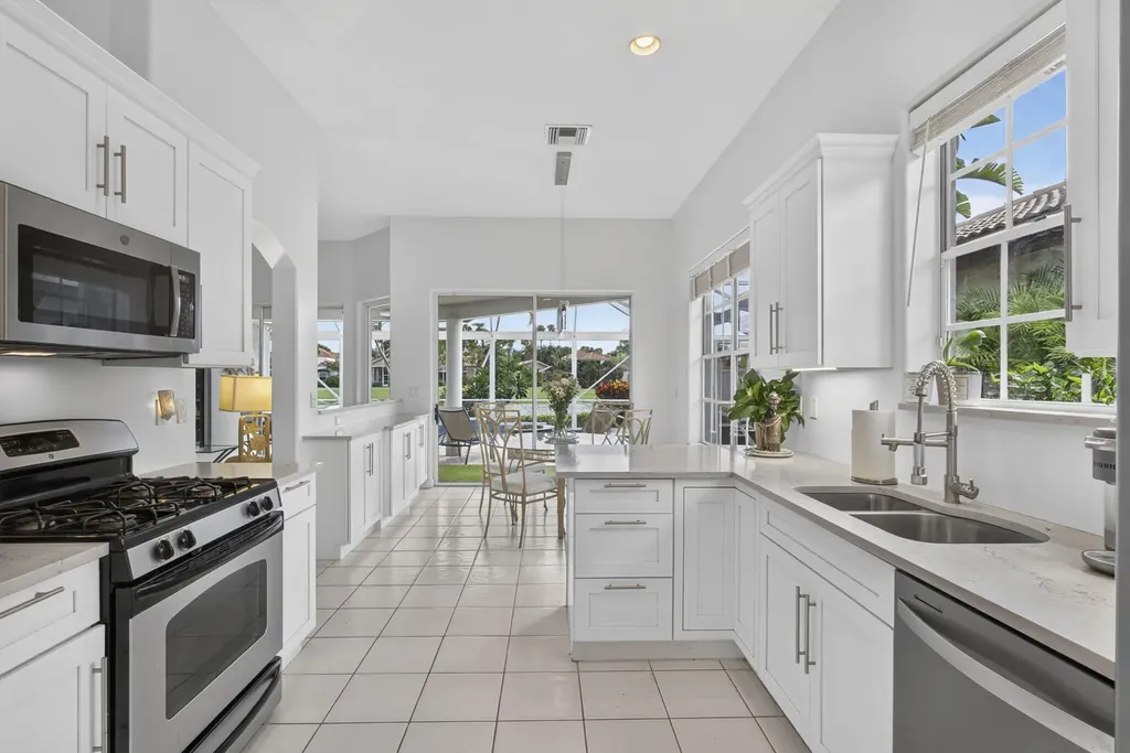 8387 Quail Meadow Way West Palm Beach FL 33412