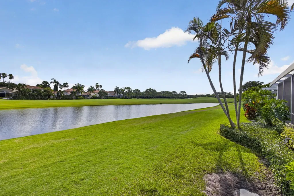 8387 Quail Meadow Way West Palm Beach FL 33412