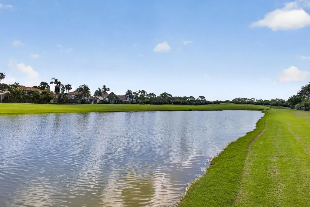 8387 Quail Meadow Way West Palm Beach FL 33412