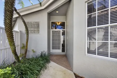 8387 Quail Meadow Way West Palm Beach FL 33412