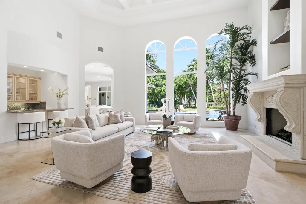 17165 Ave Le Rivage Boca Raton FL 33496