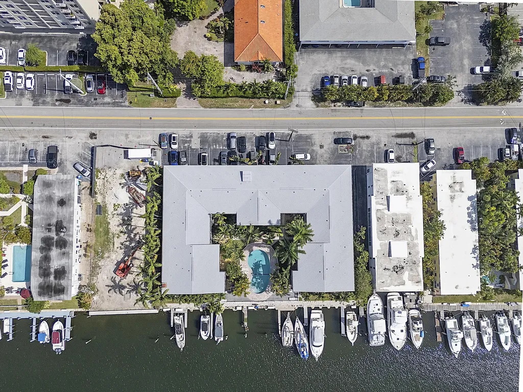 1535 SE 15th Street Fort Lauderdale FL 33316