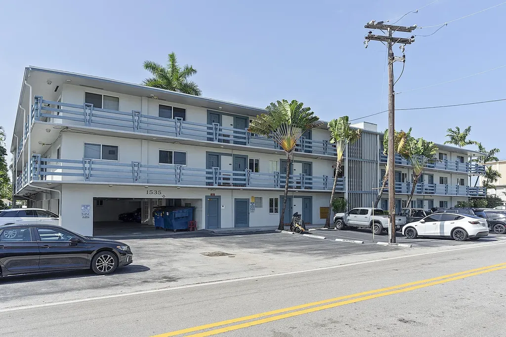 1535 SE 15th Street Fort Lauderdale FL 33316