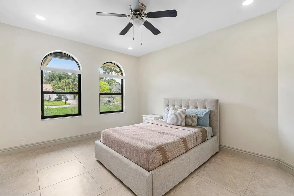 3615 SW 24th Lane Delray Beach FL 33445
