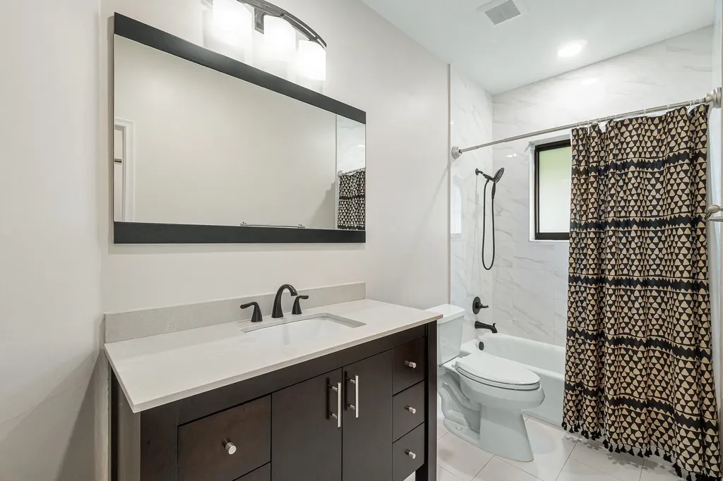 3615 SW 24th Lane Delray Beach FL 33445