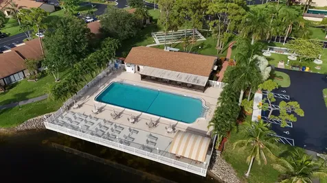 627 Sea Pine Way Greenacres FL 33415