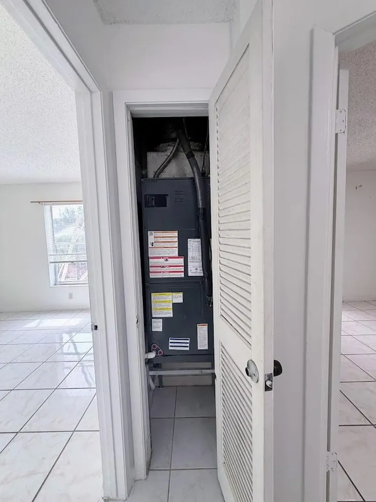 5899 Mango Road West Palm Beach FL 33413