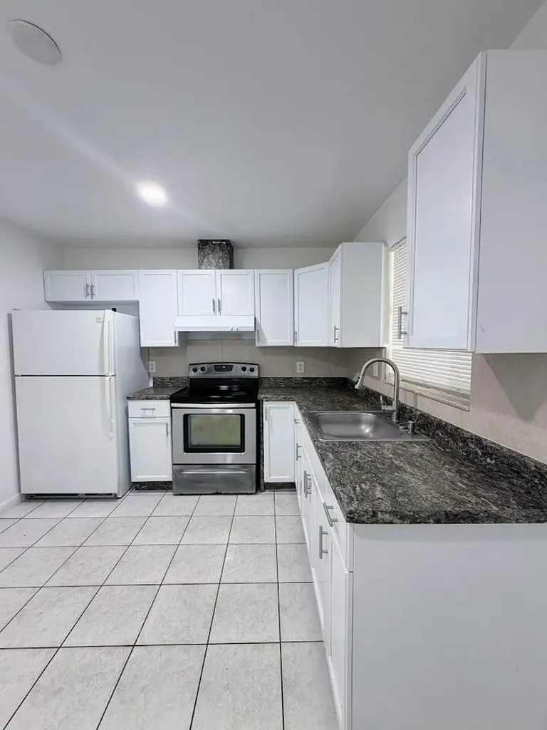 5899 Mango Road West Palm Beach FL 33413