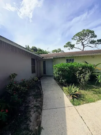 5899 Mango Road West Palm Beach FL 33413