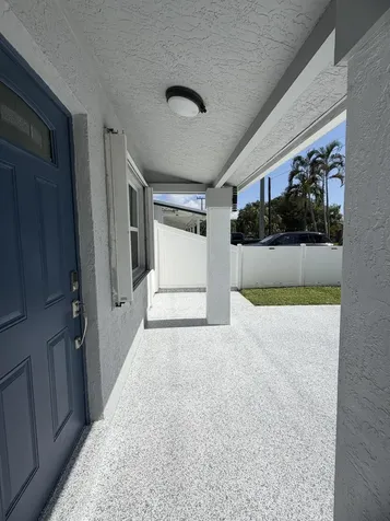128 NW 10th Avenue Delray Beach FL 33444