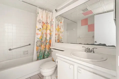 610 Sea Pine Way Greenacres FL 33415