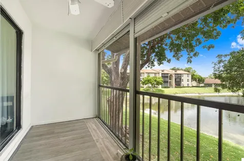 610 Sea Pine Way Greenacres FL 33415