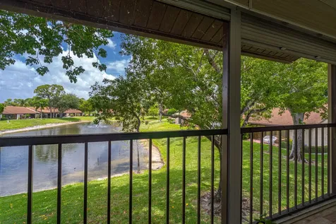 610 Sea Pine Way Greenacres FL 33415