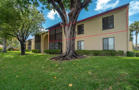 610 Sea Pine Way Greenacres FL 33415