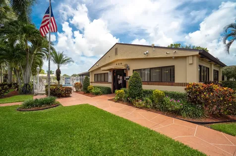 610 Sea Pine Way Greenacres FL 33415
