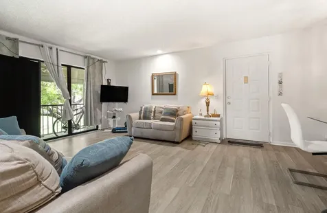610 Sea Pine Way Greenacres FL 33415