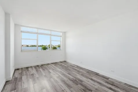 2800 N Flagler Drive West Palm Beach FL 33407