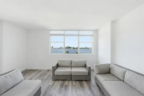 2800 N Flagler Drive West Palm Beach FL 33407
