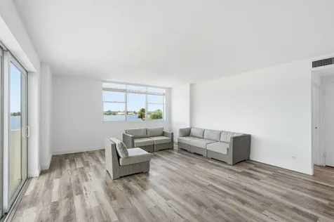 2800 N Flagler Drive West Palm Beach FL 33407