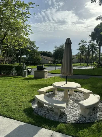 627 Sea Pine Way Greenacres FL 33415