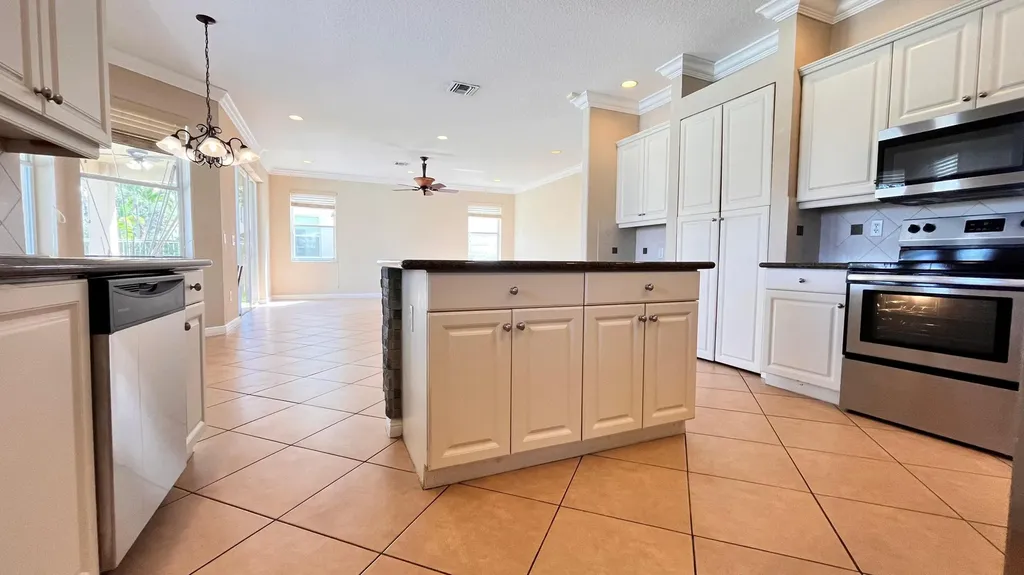 9546 Worswick Court Wellington FL 33414